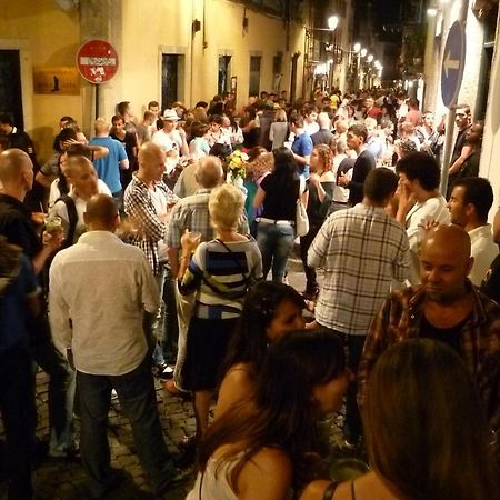 Flh Bairro Alto Central Apartment Lisbon Luaran gambar